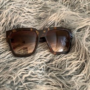 Big squared sunglasses